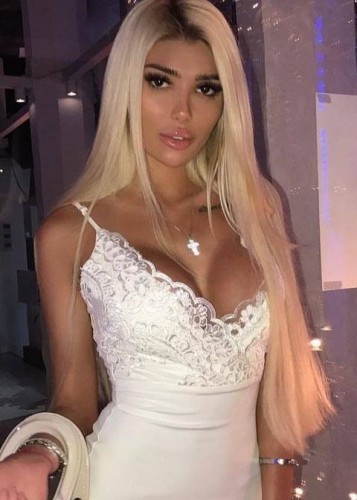Лина, Г. Новотитаровская
